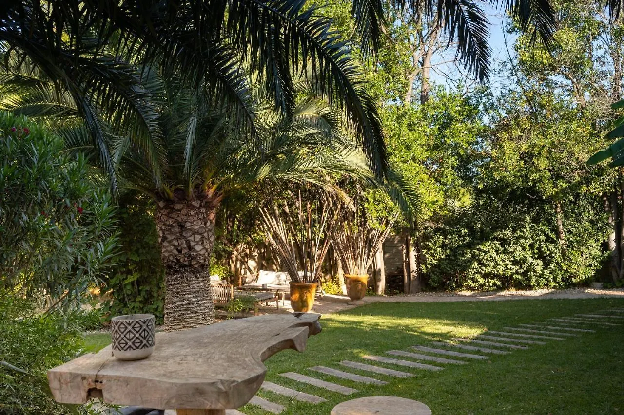 Hôtel l'Amandière Saint-Rémy-de-Provence